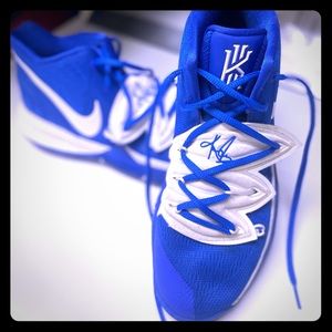 Men's Nike Kyrie 5 (Team) Basketball Shoes